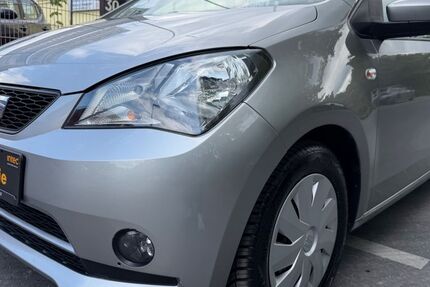 Seat Mii 49.304 km 8.990 &euro; Essen - Borbeck 45355