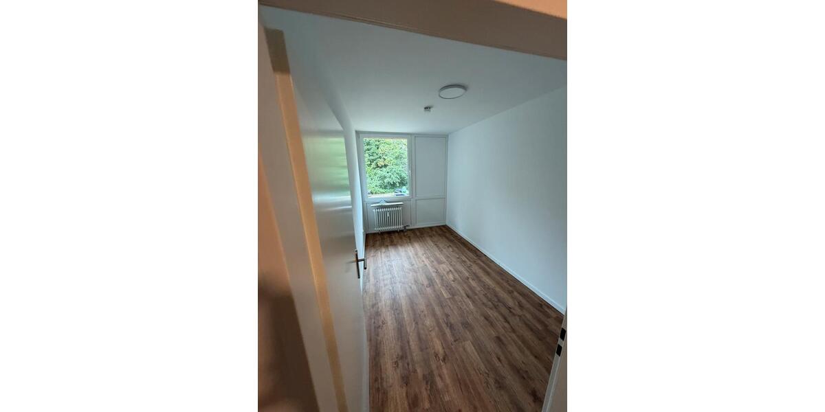 Etagenwohnung Erkrath - 3 Zimmer, 85 m&sup2;, 259.000&euro; | Angebot:27122794