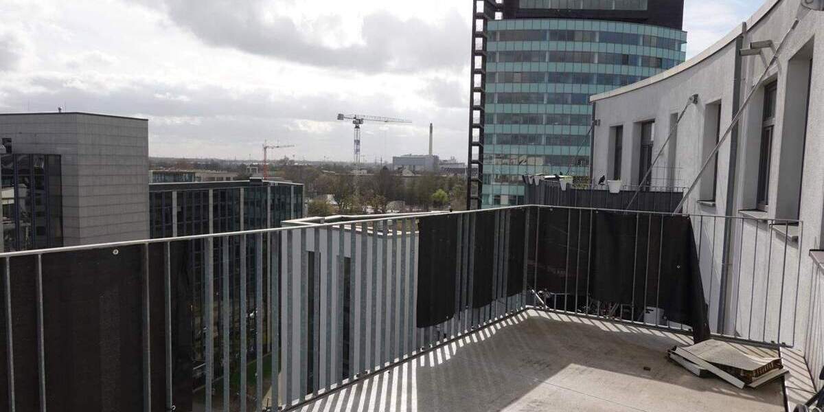 Etagenwohnung Düsseldorf Flingern Nord - 3 Zimmer, 85 m&sup2;, 1.410&euro; | Angebot:25645625