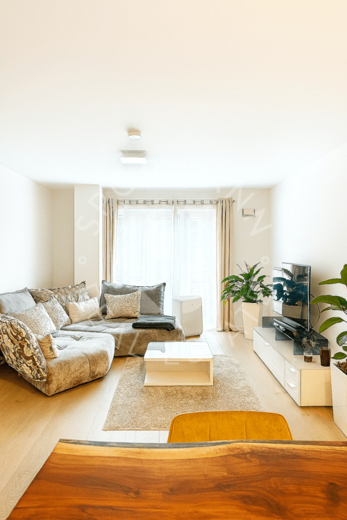 Stilvolles Wohnen im Herzen Düsseldorfs - direkt an der Kö 2 zimmer