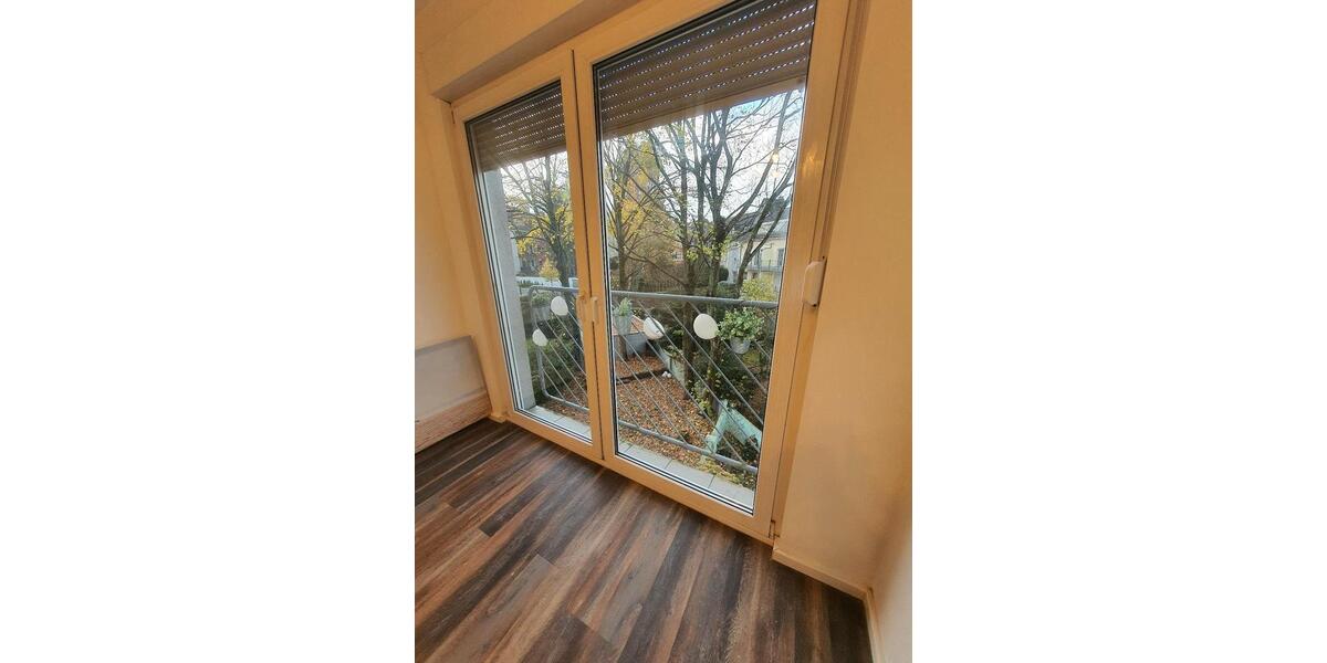 Etagenwohnung Essen Stadtbezirk III - 5 Zimmer, 134 m&sup2;, 1.480&euro; | Angebot:25407496