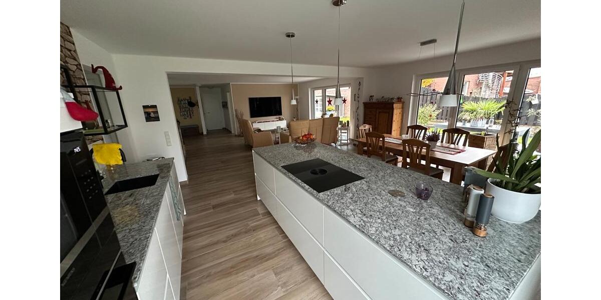 Erdgeschoßwohnung Alpen - 3 Zimmer, 127 m&sup2;, 499.000&euro; | Angebot:26183172