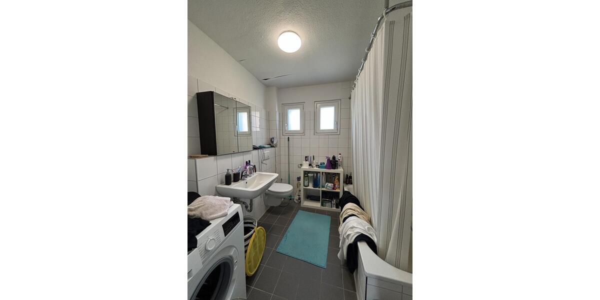 Etagenwohnung Voerde (Niederrhein) - 4.5 Zimmer, 70 m&sup2;, 672&euro; | Angebot:26568666