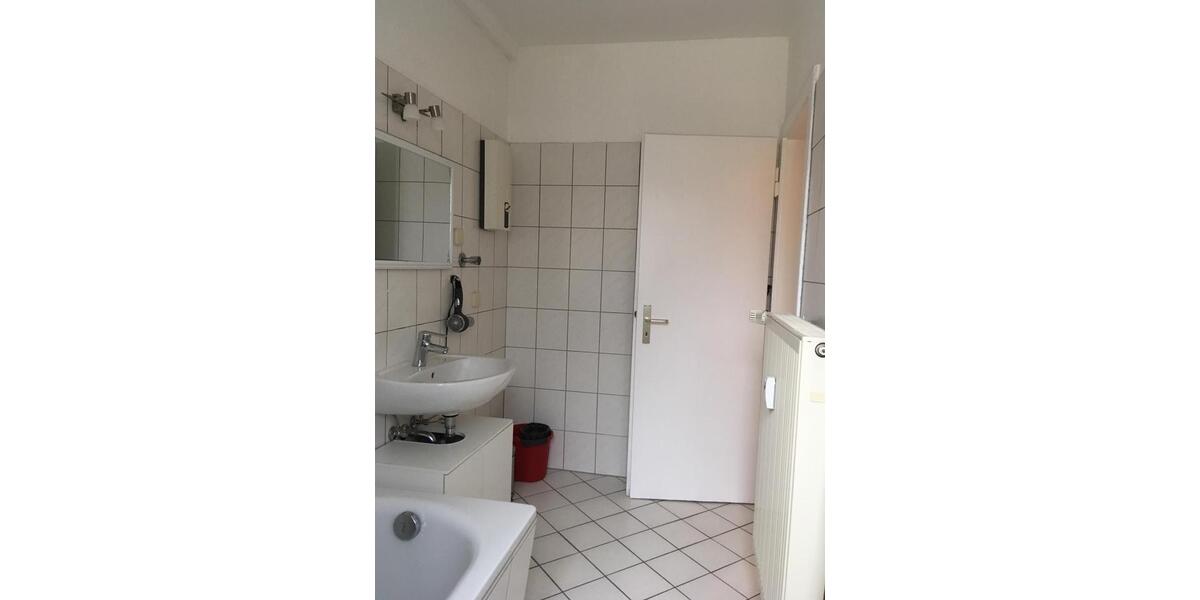 Dachgeschoßwohnung Essen Stadtbezirk II - 2 Zimmer, 36 m&sup2;, 119.000&euro; | Angebot:24572096