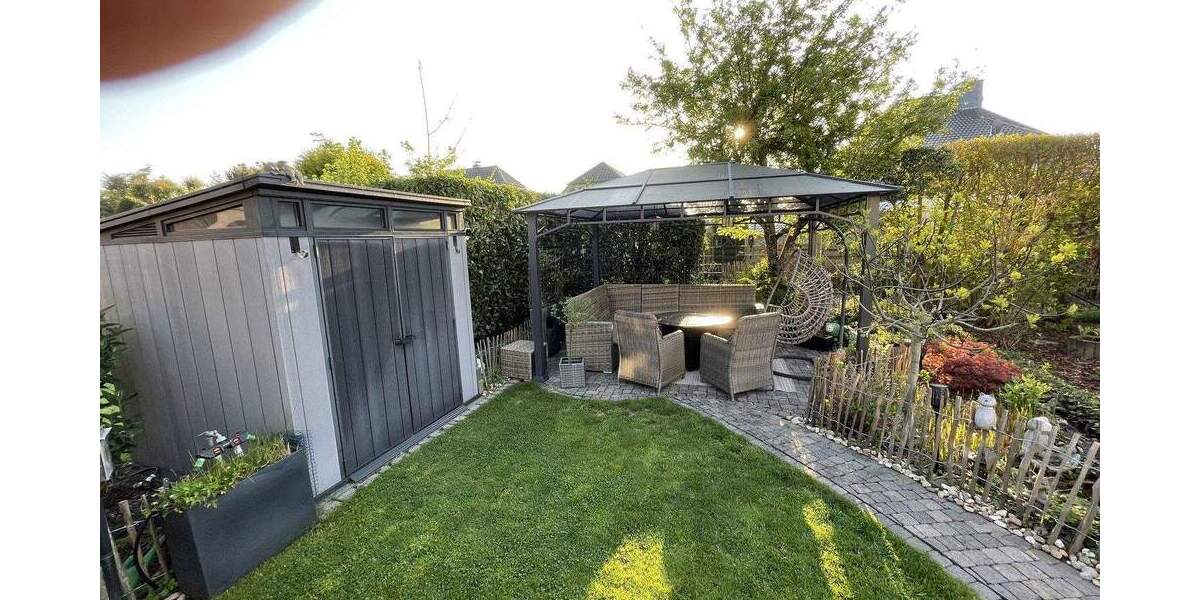 Doppelhaushälfte Alpen - 8 Zimmer, 222 m&sup2;, 599.000&euro; | Angebot:25303450