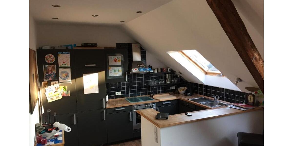 Dachgeschoßwohnung Tönisvorst - 4 Zimmer, 80 m&sup2;, 720&euro; | Angebot:26126042