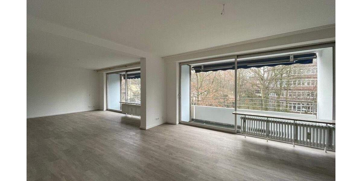 Wohnen am Duisburger Kaiserberg: großzügig aufgeteilte, vor 3 Jahren modernisierte 3- Zimmer-Wohnung (zwei Balkone). 3 zimmer