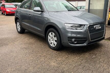 Audi Q3 104.000 km 11.980 &euro; Essen 45141