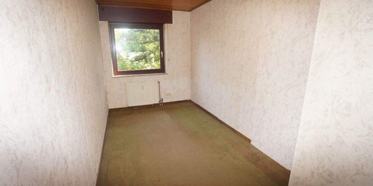 Etagenwohnung Neukirchen-Vluyn Neukirchen - 5 Zimmer, 89 m&sup2;, 195.000&euro; | Angebot:25191027