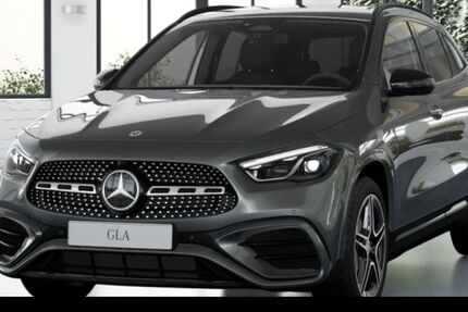 Mercedes-Benz GLA 180 9.900 km 47.490 &euro; Düsseldorf 40470