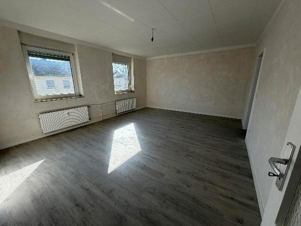 Etagenwohnung Meerbusch Necklenbroich - 3 Zimmer, 63 m&sup2;, 612&euro; | Angebot:25479687