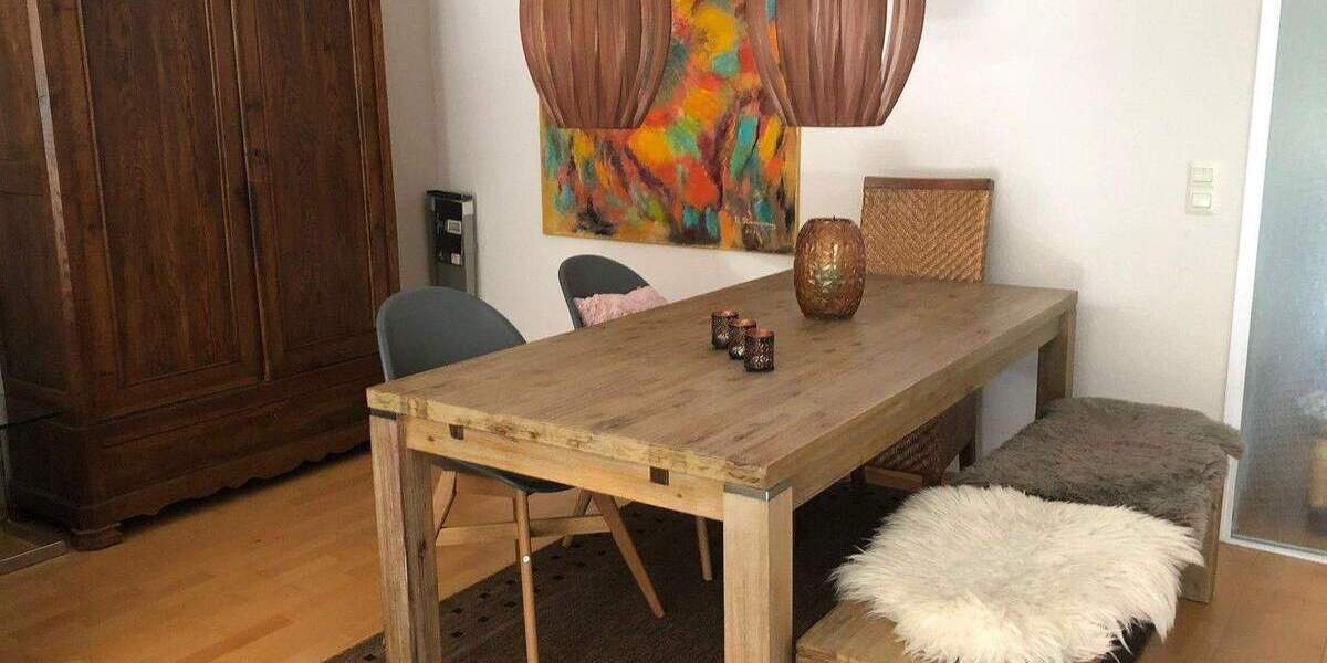 Etagenwohnung Krefeld Cracau - 3 Zimmer, 101 m&sup2;, 1.150&euro; | Angebot:25619339