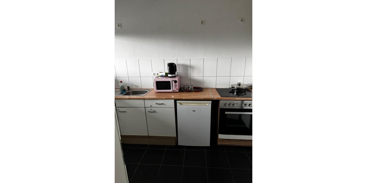 Tagesmieter in Rheinhausen. 2 zimmer