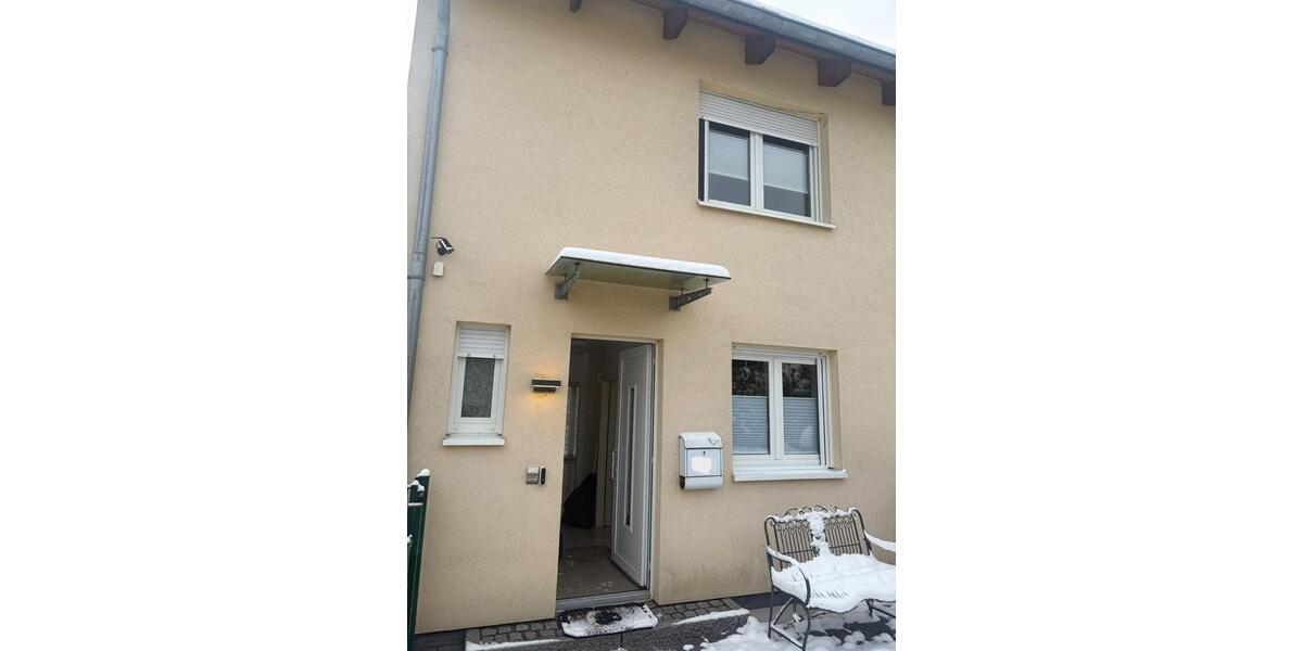 4 Zimmer & viel Platz: Einfamilienhaus in Velbert-Tönisheide zu vermieten 4 zimmer