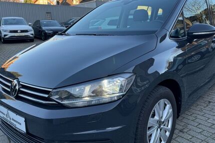VW Touran 185.050 km 18.499 &euro; Mülheim / Ruhr 45473
