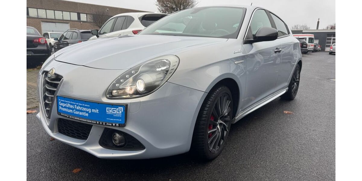Alfa Romeo Giulietta 142.062 km 9.390 &euro; Düsseldorf 40233