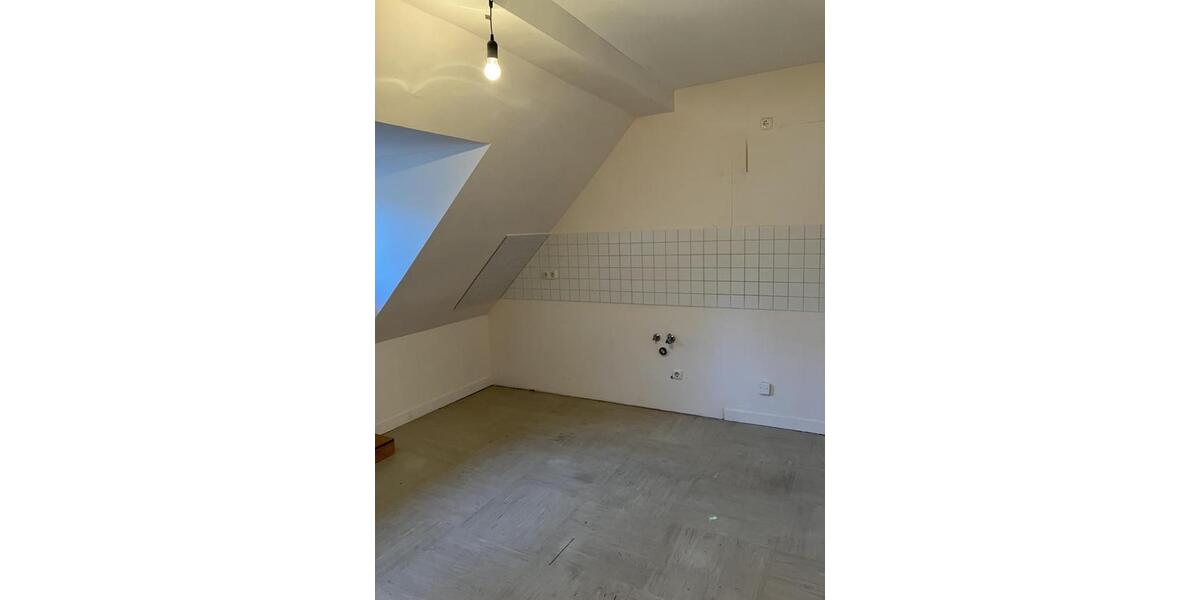 Etagenwohnung Duisburg Mittelmeiderich - 2.5 Zimmer, 68 m&sup2;, 414&euro; | Angebot:26234165