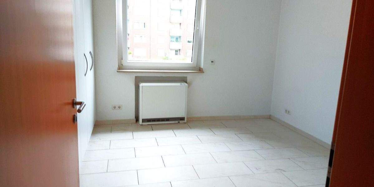 Etagenwohnung Essen Horst - 4 Zimmer, 91 m&sup2;, 182.000&euro; | Angebot:25679837