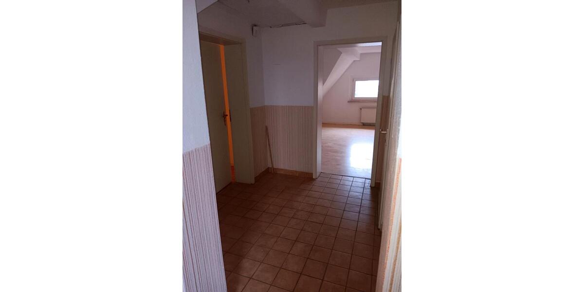 Dachgeschoßwohnung Bochum Günnigfeld - 2 Zimmer, 56 m&sup2;, 500&euro; | Angebot:25314068