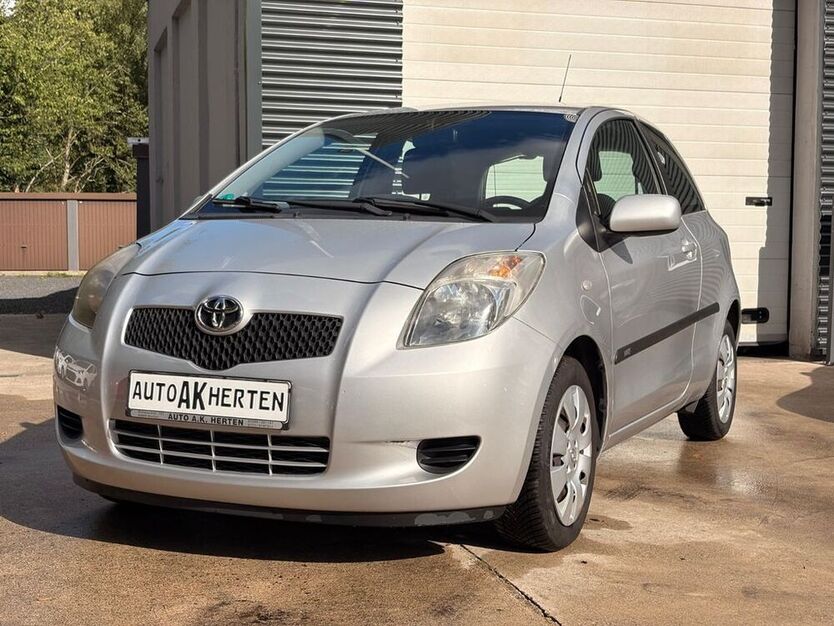 Yaris