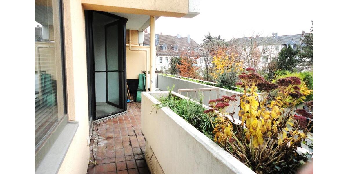 Etagenwohnung Moers - 3 Zimmer, 116 m&sup2;, 900&euro; | Angebot:26148569