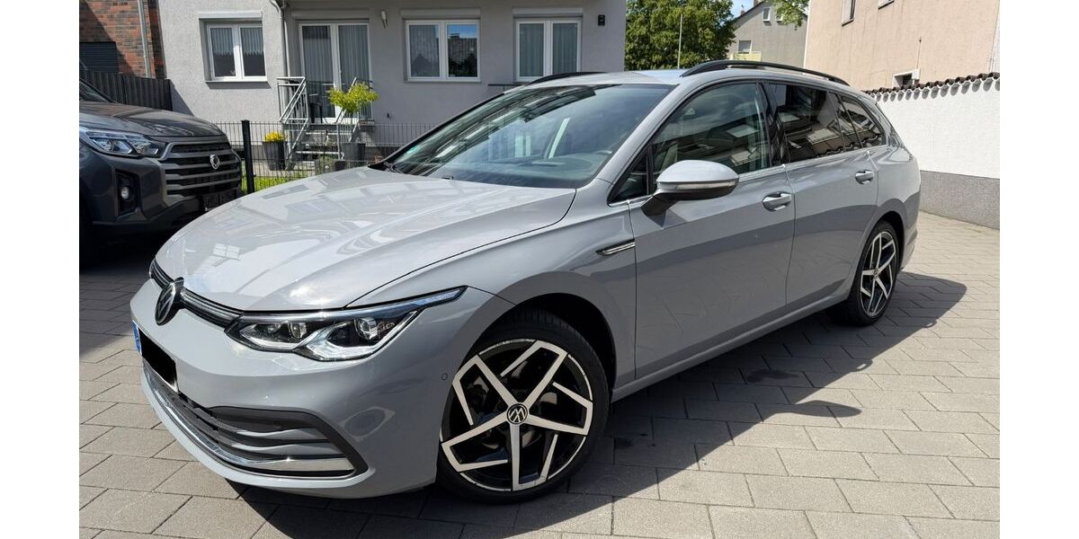 VW Golf 218.000 km 11.800 &euro; Duisburg 47259