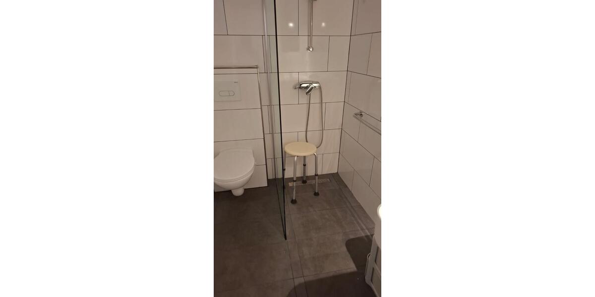 Etagenwohnung Duisburg Mittelmeiderich - 2 Zimmer, 52 m&sup2;, 680&euro; | Angebot:25616669