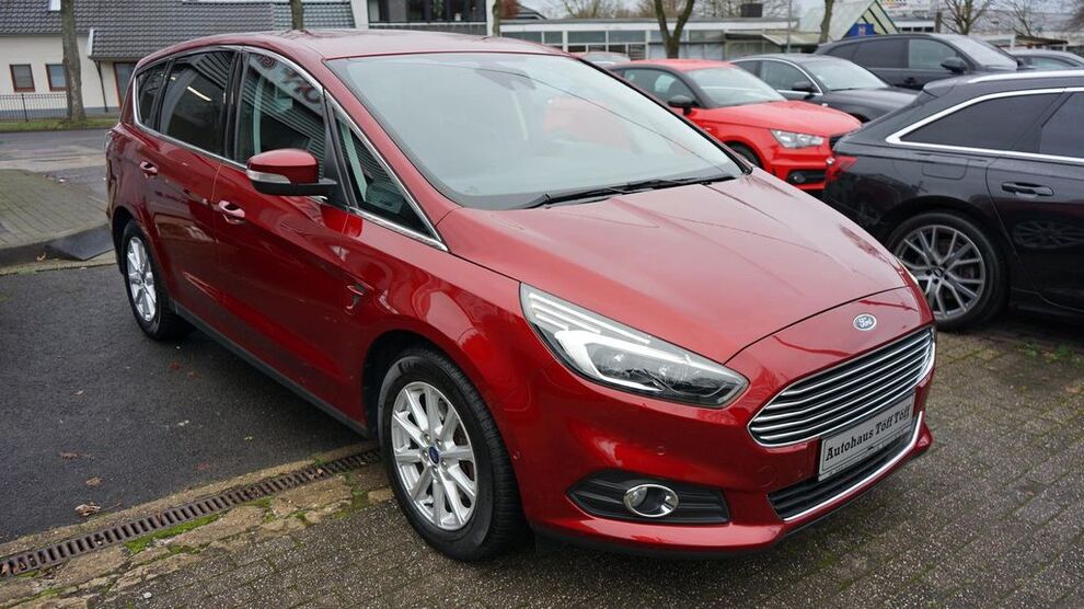 Ford S-Max 105.200 km 11.450 € Krefeld 47807