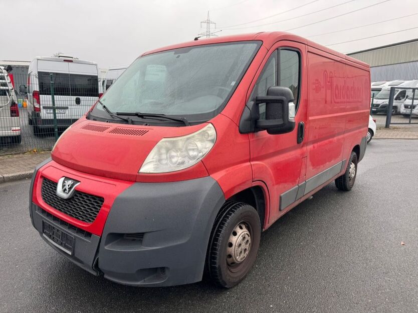 Peugeot Boxer 120.000 km 5.950 € Essen 45356