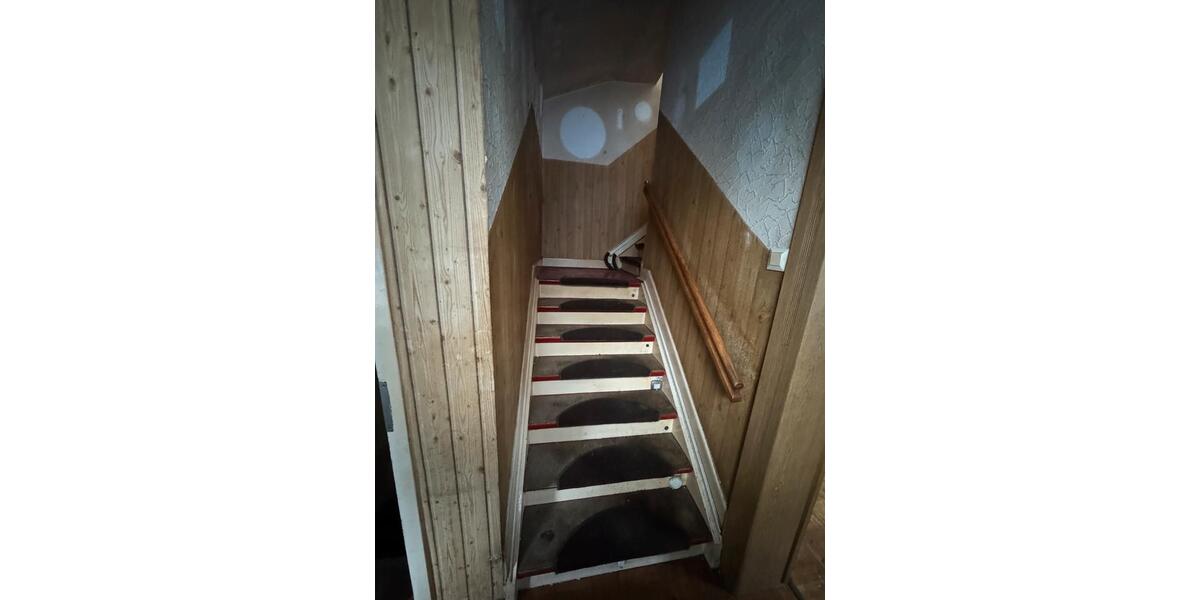 Handwerker aufgepasst - Doppelhaushäfte in Resse zu verkaufen 3.5 zimmer