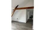 Dachgeschoßwohnung Krefeld Cracau - 3 Zimmer, 63 m&sup2;, 135.000&euro; | Angebot:26184839