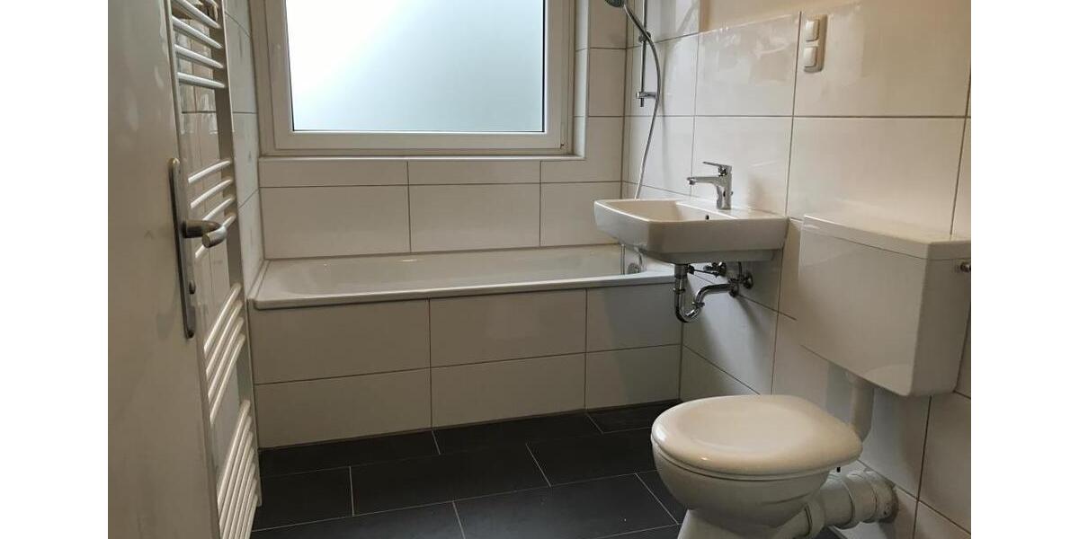 Etagenwohnung Moers - 3.5 Zimmer, 65 m&sup2;, 619&euro; | Angebot:26199767