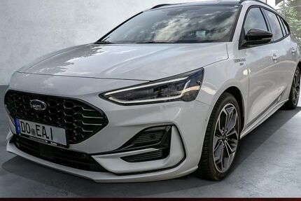 Ford Focus 9.800 km 28.999 &euro; Bochum 44803