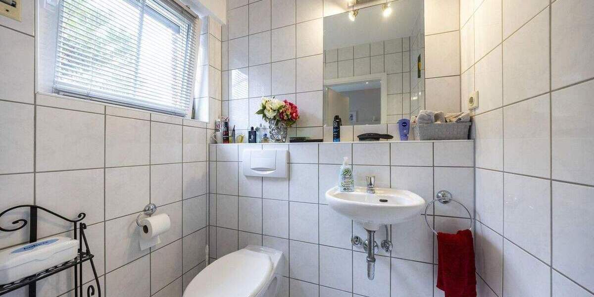 Reihenhaus in Meerbusch-Büderich provisionsfrei für Käufer! 5 zimmer