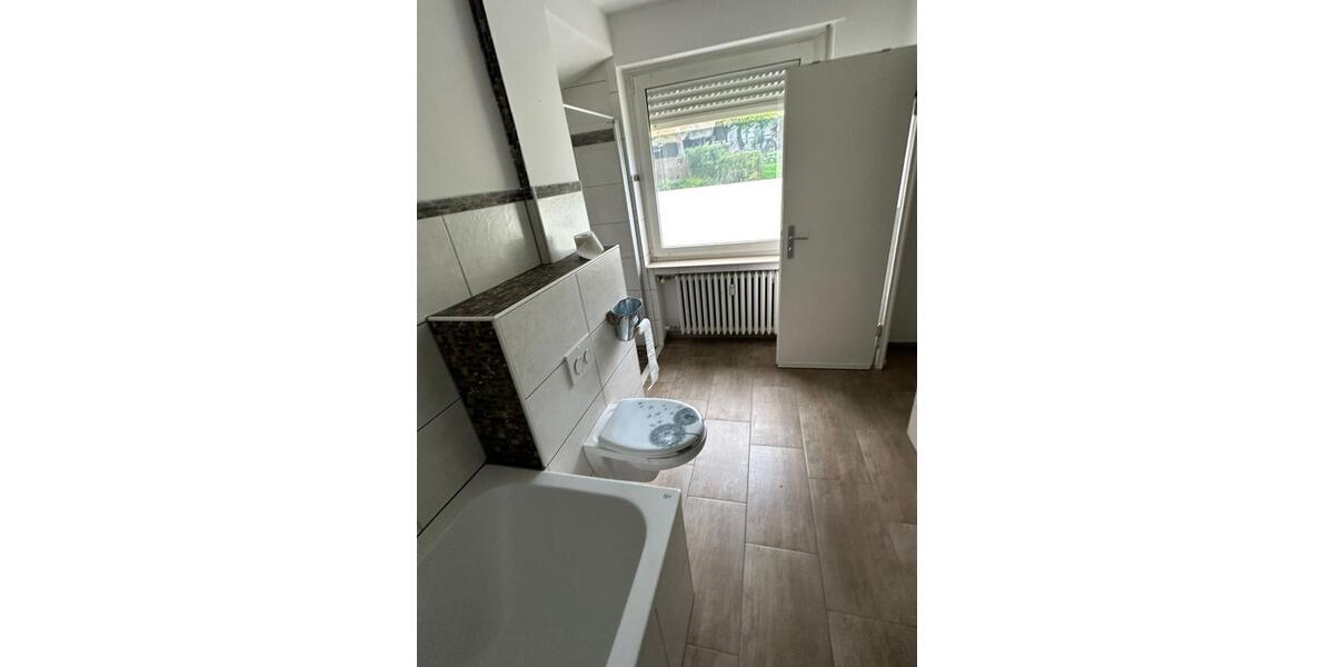 Einfamilienhaus Bottrop - 10 Zimmer, 210 m&sup2;, 599.000&euro; | Angebot:25944100