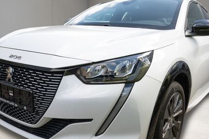Peugeot 208 23.413 km 19.490 &euro; Herne 44625