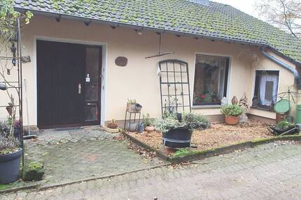 Haus Velbert Mitte - 9 Zimmer, 220 m&sup2;, 579.000&euro; | Angebot:25671644