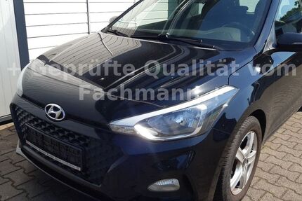 Hyundai i20 43.742 km 9.555 &euro; Dorsten 46282