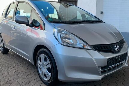 Honda Jazz 31.000 km 10.890 &euro; Moers 47443