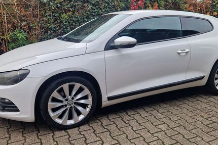 VW Scirocco 231.523 km 3.490 € Oberhausen 46149