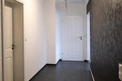 Wohnung Krefeld Cracau - 3 Zimmer, 95 m&sup2;, 950&euro; | Angebot:25545159