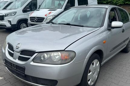 Nissan Almera 85.000 km 1.950 &euro; Bottrop 46238