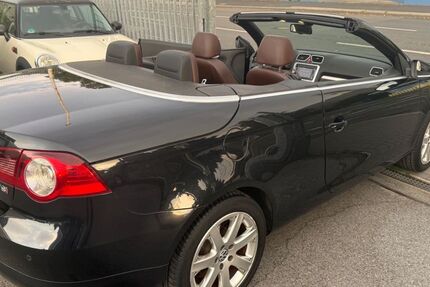 VW Eos 135.357 km 5.900 &euro; Velbert 42551