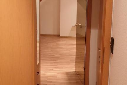 Wohnung Düsseldorf Derendorf - 2 Zimmer, 90 m&sup2;, 1.190&euro; | Angebot:25361880