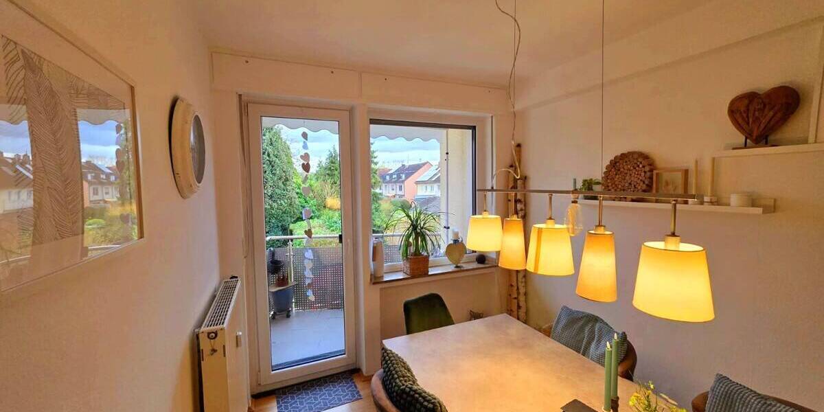 Ruhige Wohnlage in RE-Süd. Gemütliche Wohnung mit Südbalkon in einem gepflegten 2-Parteienhaus. - Etagenwohnung Recklinghausen Süd | Angebot:26393450