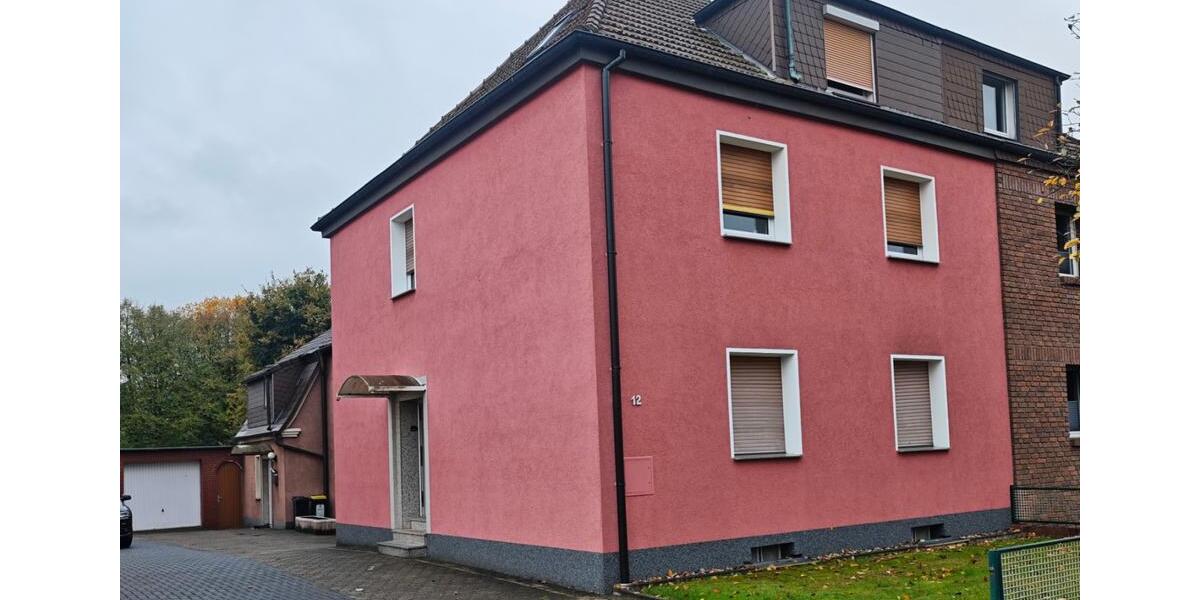 Einfamilienhaus freistehend + Mehrfamilienhaus auf Kaufgrundstück 10 zimmer