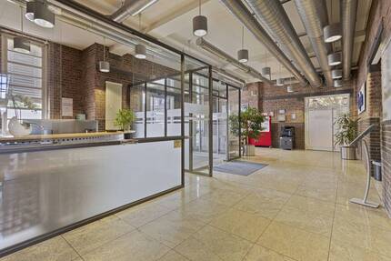 TRADITION TRIFFT MODERNE: 405 m² GEWERBEFLÄCHE ZU MIETEN 5 zimmer