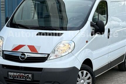 Opel Vivaro 112.000 km 9.898 &euro; Ratingen 40880