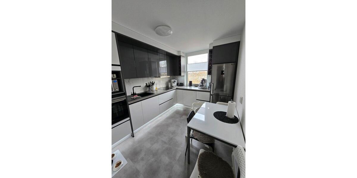 Etagenwohnung Ratingen Tiefenbroich - 3 Zimmer, 92 m&sup2;, 320.000&euro; | Angebot:24867582