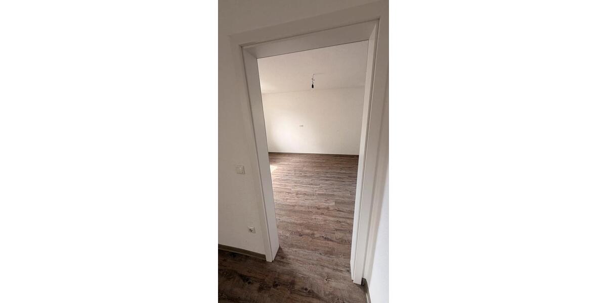 Etagenwohnung Essen Stadtbezirk V - 4 Zimmer, 100 m&sup2;, 850&euro; | Angebot:26327051